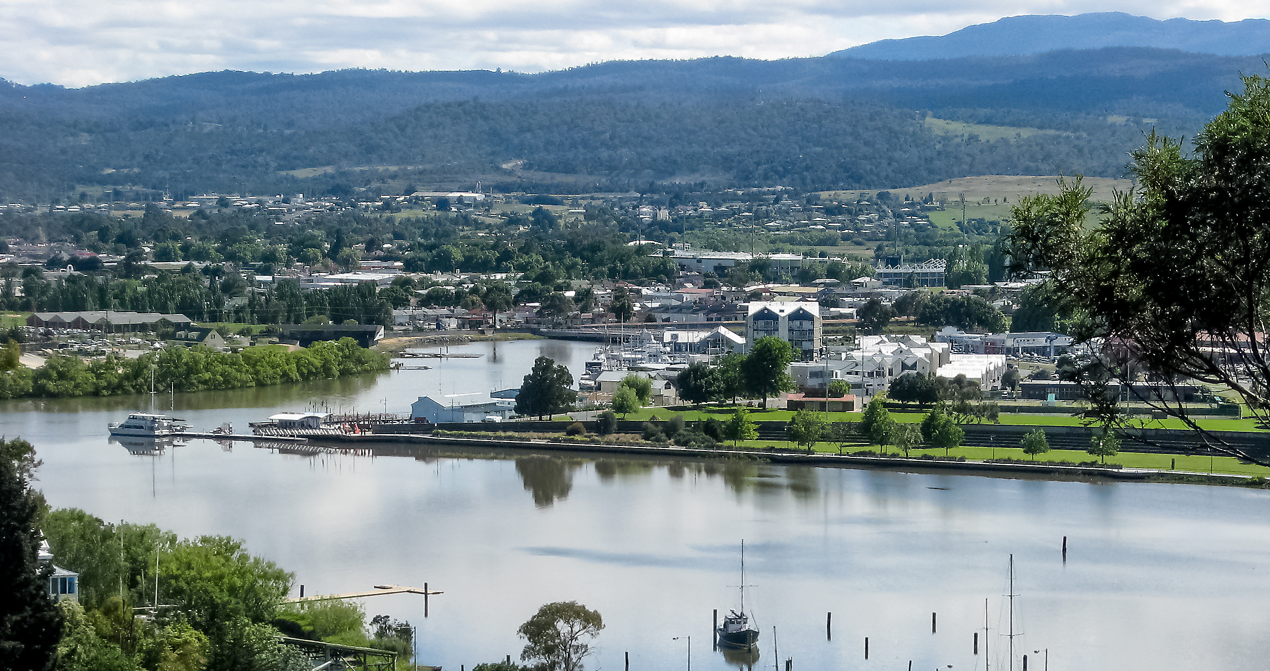 Launceston beside the kanamaluka Tamar River with the city and hills beyond