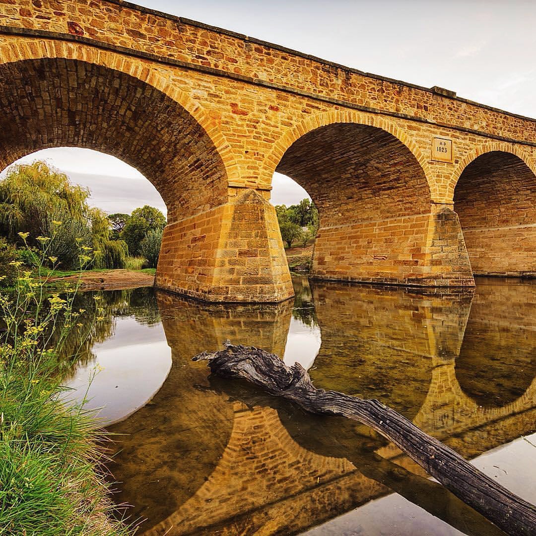 Richmond Bridge reflected in the Coal River in southern Tasmania