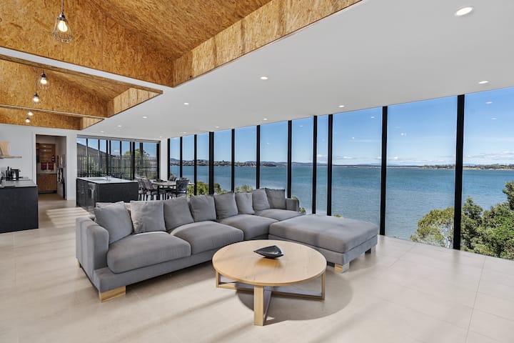 Detail from the Experience Tasmania Airbnb